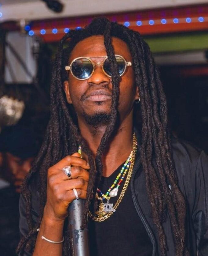 Ras Amankwatia Flies From London To Accra For Concert With Friends This Quarter