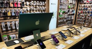 Jay’s iCare Opens Kwabenya Branch To Expand Sales And Services Of Apple Products